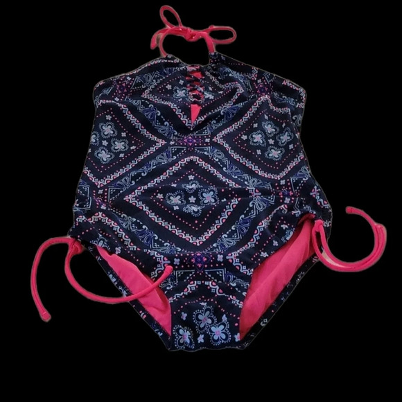 Justice Swim Suit - Picture 1 of 6